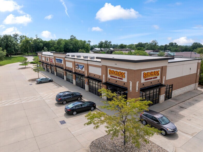 5350 Kirkwood Blvd SW, Cedar Rapids, IA à louer - Photo de l’immeuble – Image 2 sur 8