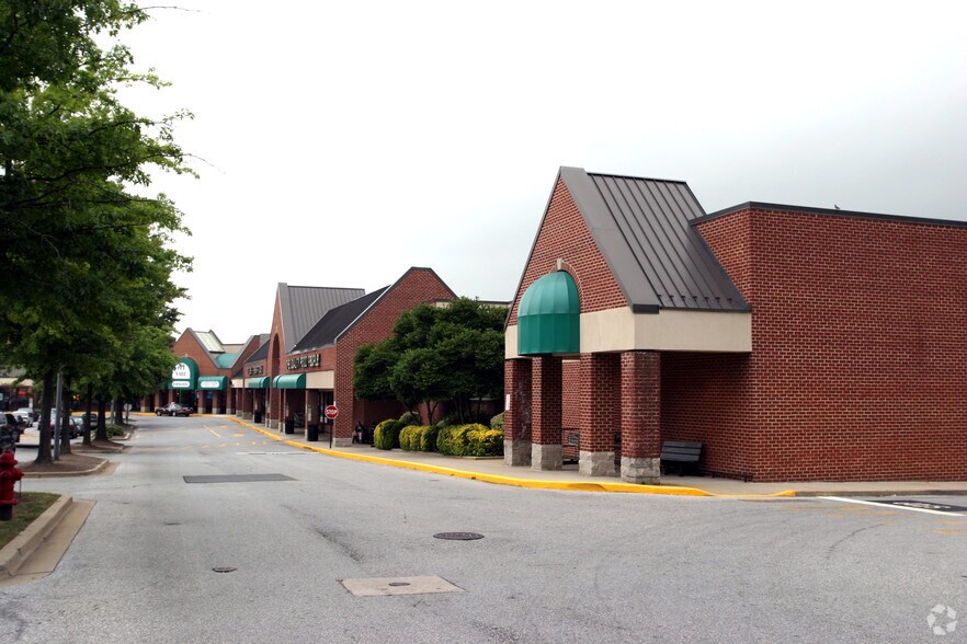 9100-9158 Rothbury Dr, Gaithersburg, MD à louer - Photo de l’immeuble – Image 2 sur 6