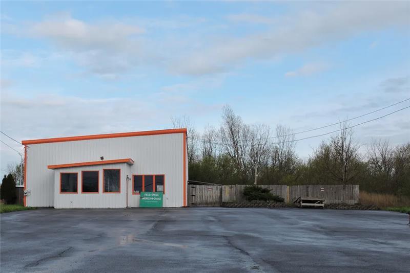 22252 Us-11, Watertown, NY à vendre - Photo de l’immeuble – Image 3 sur 22