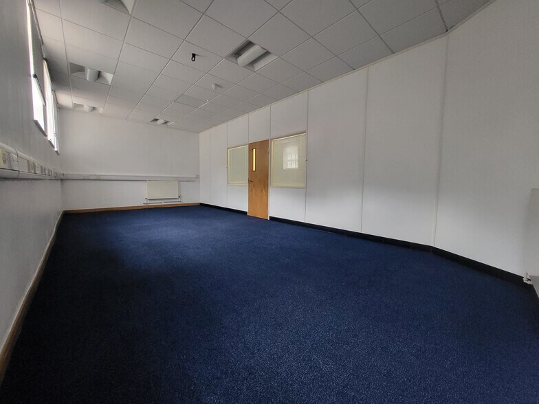 2-4 George St, Grays à louer - Photo de l’immeuble – Image 3 sur 5
