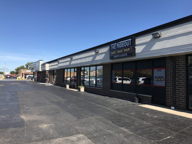 4737-4757 W 137th St, Crestwood, IL à louer - Photo de l’immeuble – Image 3 sur 3