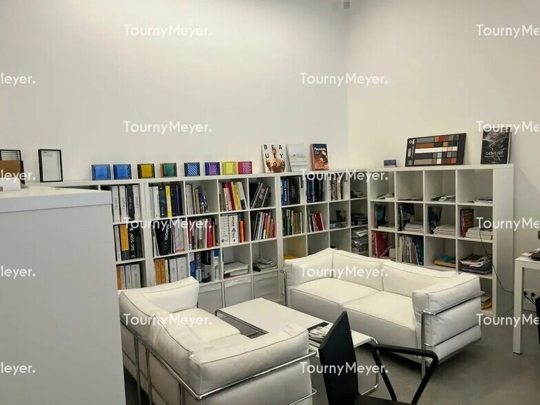 Bureau dans Bordeaux à louer - Photo de l’immeuble – Image 3 sur 5