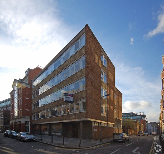 8-11 St Johns Ln, Londres à louer - Photo de l’immeuble – Image 3 sur 7