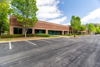 2015 Vaughn Rd, Kennesaw, GA à vendre Photo de l’immeuble– Image 2 sur 8