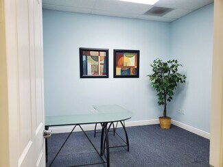 Plus de détails pour 601 N Congress Ave, Delray Beach, FL - Bureau à louer