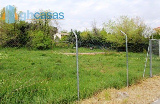 Calle Castillo Gormaz, Torrejón del Rey, Guadalajara à vendre - Photo de l’immeuble – Image 2 sur 7
