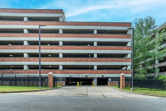 Plus de détails pour 2422 Erwin rd, Durham, NC - Spécialisé à vendre