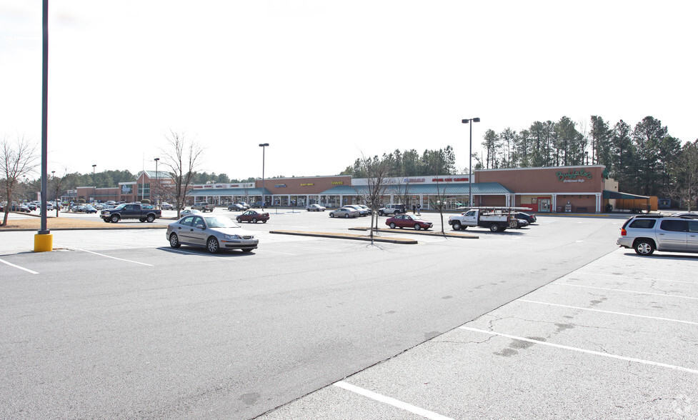 910 Athens Hwy, Loganville, GA à louer - Photo principale – Image 1 sur 7