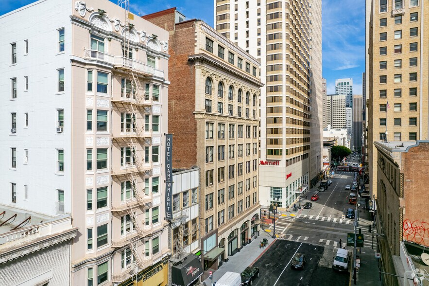 519 Powell St, San Francisco, CA à louer - Photo de l’immeuble – Image 3 sur 5