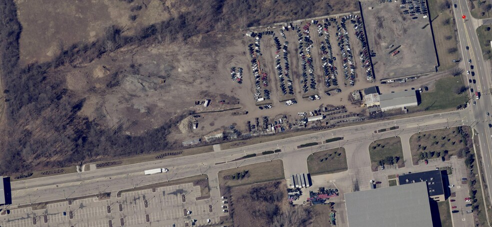 5760 Belleville Rd, Canton, MI à louer - Photo de l’immeuble – Image 2 sur 13