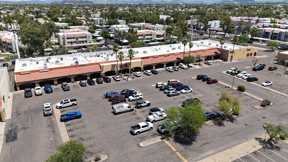 3310-3346 W Bell Rd, Phoenix, AZ à louer - Photo de l’immeuble – Image 3 sur 4