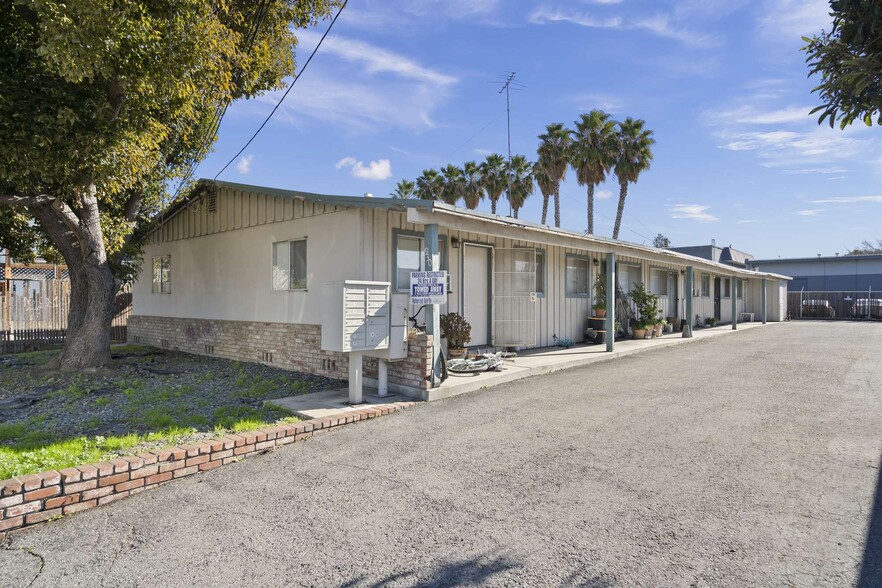 960-966 Parker Ct, Santa Clara, CA à vendre - Photo de l’immeuble – Image 3 sur 12
