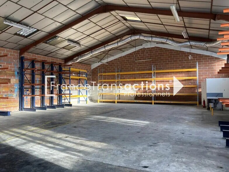 Local commercial dans L'Union à louer - Photo intérieure – Image 2 sur 10