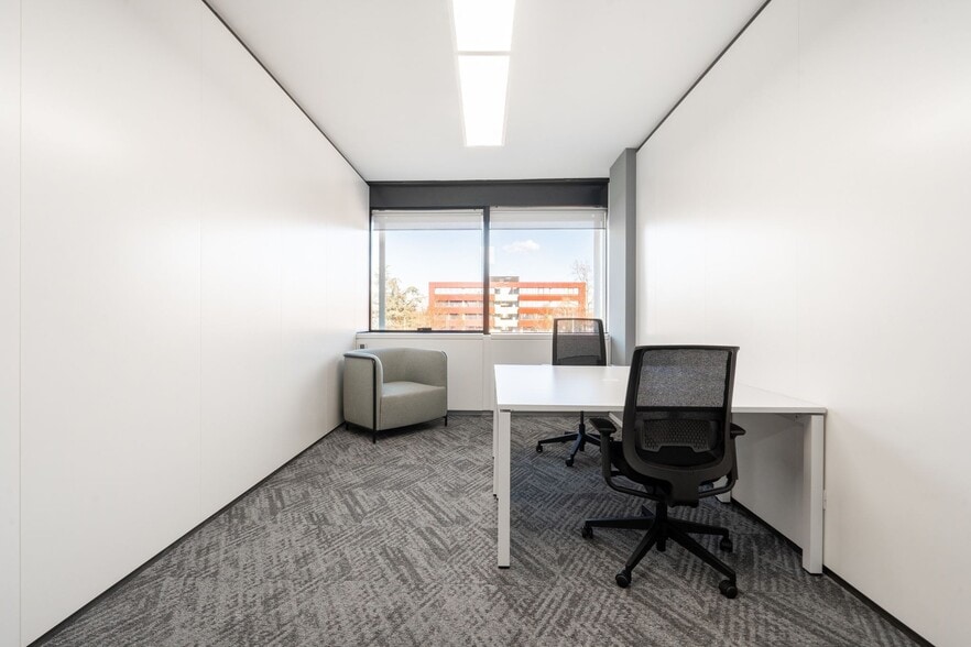 6600 W Sunset Blvd, Hollywood, CA à louer - Photo de l’immeuble – Image 1 sur 4