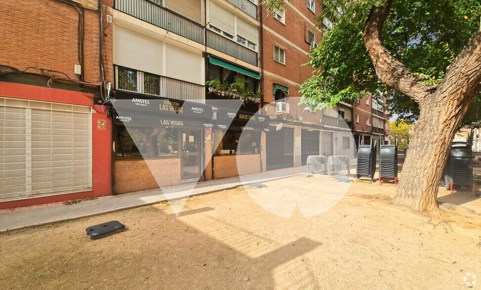 Immeuble residentiel dans Madrid, Madrid à vendre - Photo intérieure – Image 1 sur 1