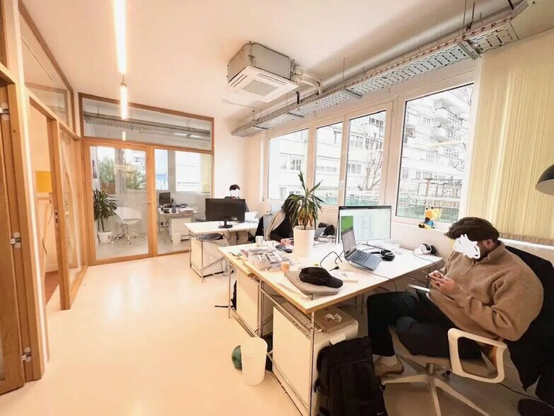 Bureau dans Paris à vendre - Photo de l’immeuble – Image 3 sur 7