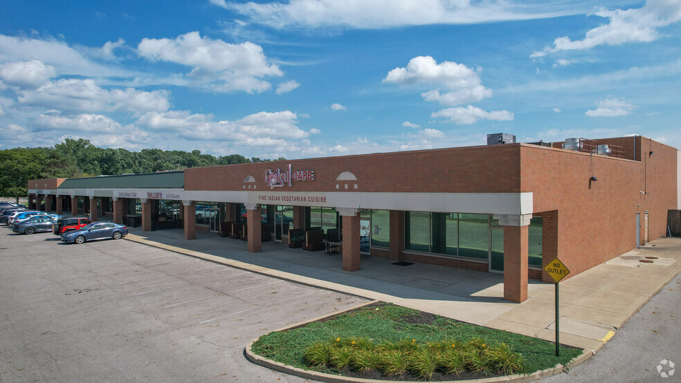 2643-2725 Sawmill Place Blvd, Columbus, OH à louer - Photo de l’immeuble – Image 2 sur 15
