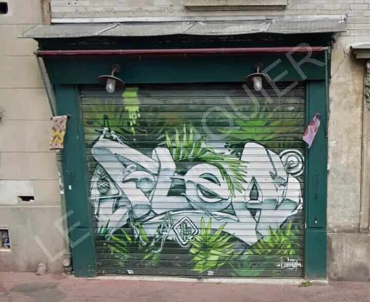 Local commercial dans Saint-Ouen-sur-Seine à vendre - Photo de l’immeuble – Image 1 sur 2