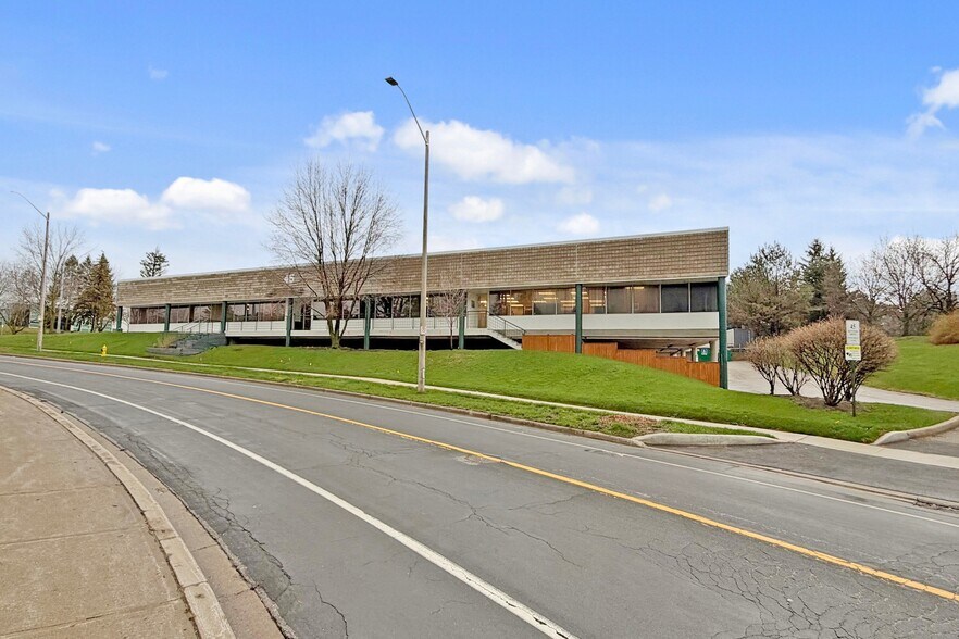 45 Mcintosh Dr, Markham, ON à vendre - Photo de l’immeuble – Image 1 sur 50