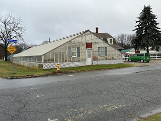 Plus de détails pour 482 Sylvan Ave, Bayport, NY - Local commercial à vendre
