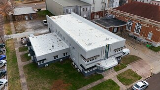 Plus de détails pour 11 N Walnut St, Iola, KS - Logement à vendre