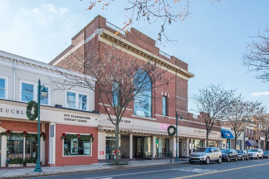 350-352 Springfield Ave, Summit, NJ à louer - Photo de l’immeuble – Image 2 sur 23