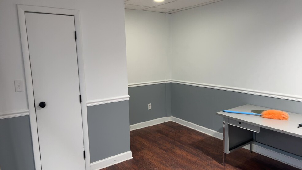 800 Industrial Ave, Pottstown, PA à louer - Vidéo sur l’annonce professionnelle – Image 3 sur 55
