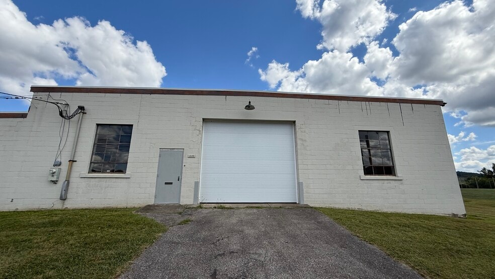 1350 Balata St, Easton, PA à vendre - Photo de l’immeuble – Image 3 sur 55