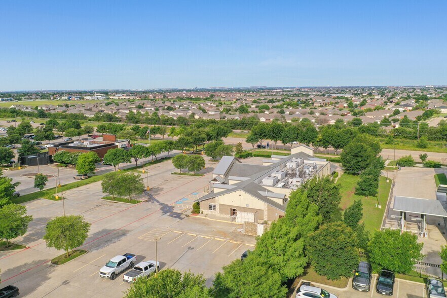 1801 S Main St, Keller, TX à louer - Aérien – Image 2 sur 4