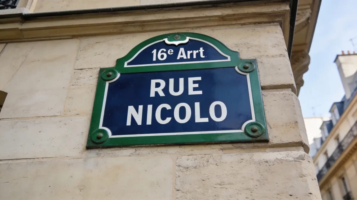 11 Rue Nicolo, Paris à vendre Photo de l’immeuble– Image 1 sur 7