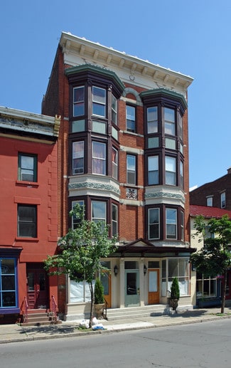 Plus de détails pour 150 4th St, Troy, NY - Logement à vendre
