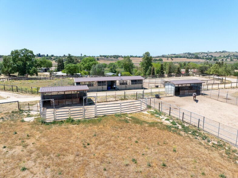 8455 Creston Rd, Paso Robles, CA à vendre - Aérien – Image 2 sur 8