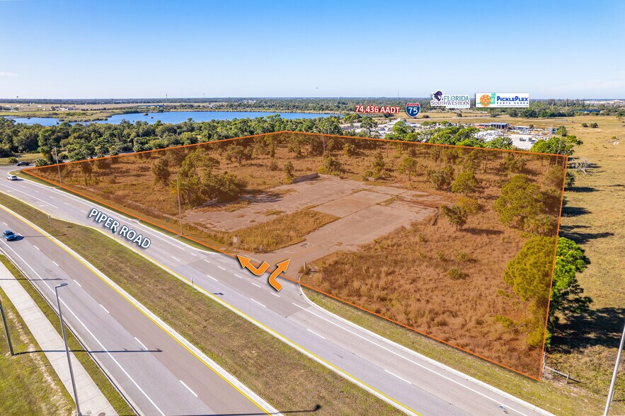 4001 Henry St, Punta Gorda, FL à vendre - Photo de l’immeuble – Image 3 sur 13