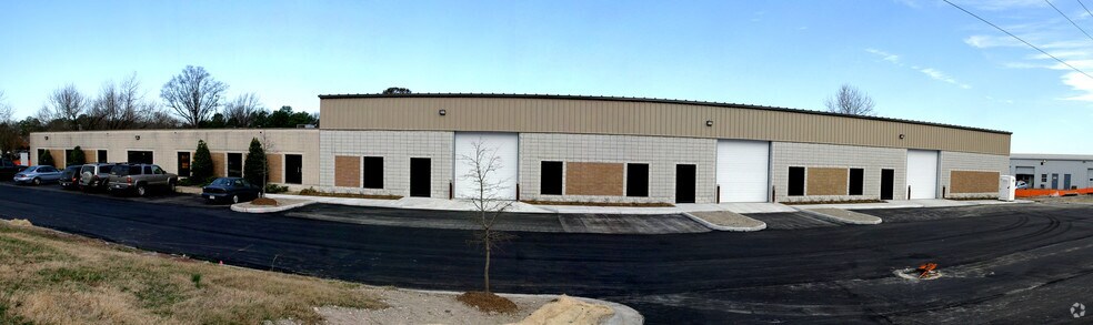 2001 Old Greenbrier Rd, Chesapeake, VA à louer - Photo de l’immeuble – Image 3 sur 3