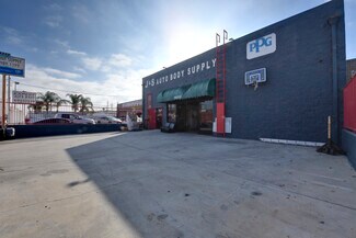 Plus de détails pour 14332 Oxnard St, Van Nuys, CA - Industriel/Logistique à louer