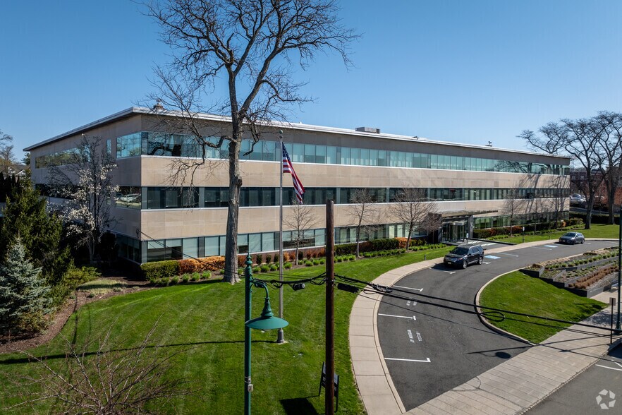 25 Deforest Ave, Summit, NJ à louer - Photo de l’immeuble – Image 2 sur 6