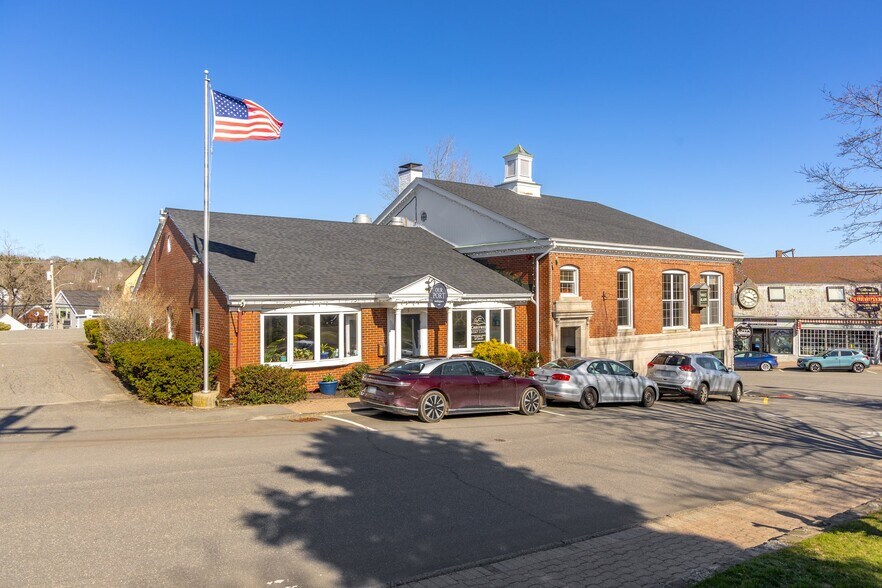 4 Townsend Ave, Boothbay Harbor, ME à vendre - Photo de l’immeuble – Image 3 sur 20