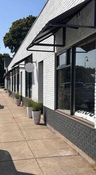 Plus de détails pour 41-47 High St, Reading, MA - Local commercial à louer