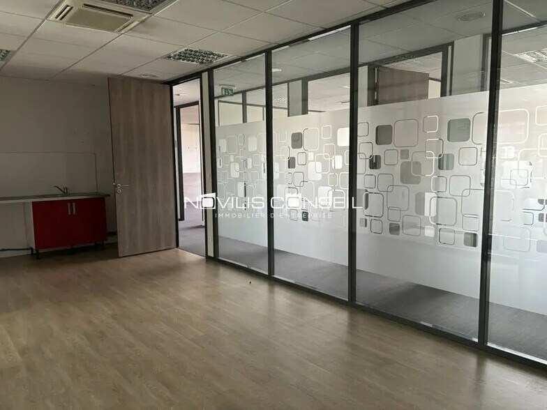 Bureau dans Colomiers à louer - Photo de l’immeuble – Image 1 sur 7