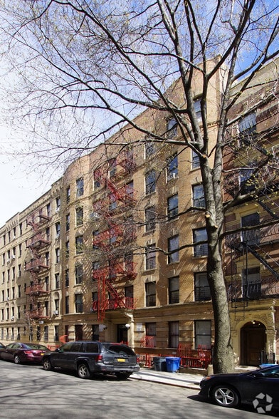 305-307 W 149th St, New York, NY à vendre - Photo de l’immeuble – Image 3 sur 4