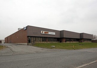 Plus de détails pour 401 Clayson Rd, Toronto, ON - Industriel/Logistique à louer