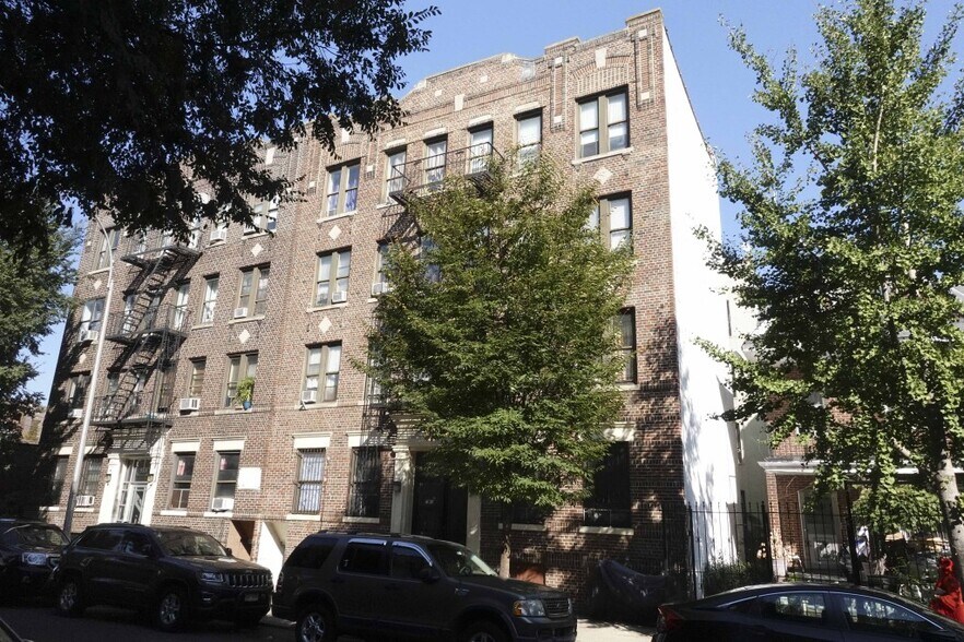 1221 60th Street & 521 East 2nd Street portefeuille de 2 biens à vendre sur LoopNet.fr - Photo de l’immeuble – Image 2 sur 2