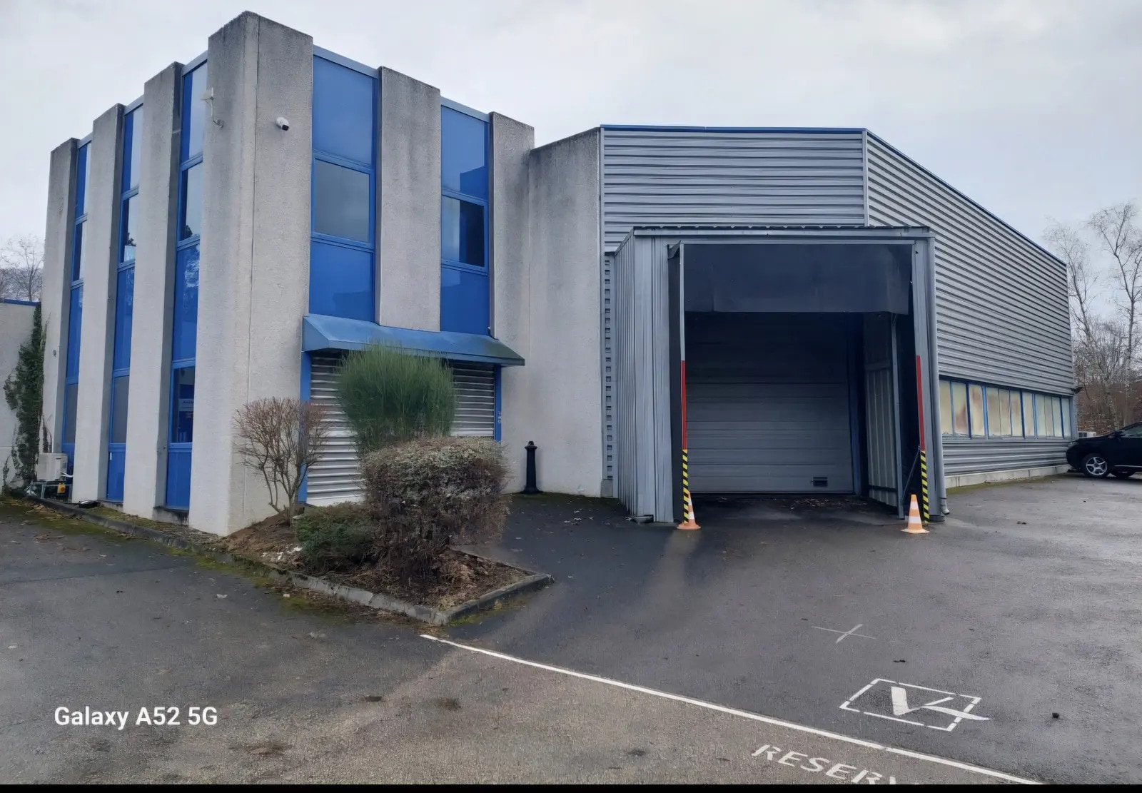 231 Rue Douglas Engelbart, Archamps à louer Photo de l’immeuble– Image 1 sur 4