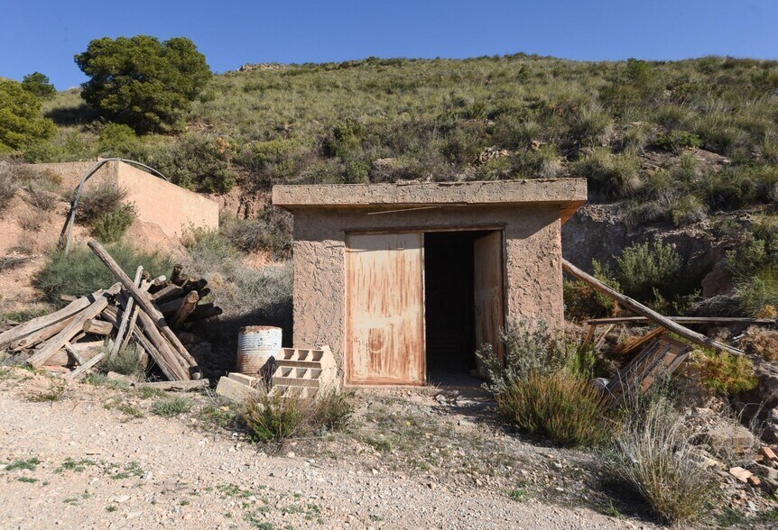 Paraje 67 Haza, 12, Lanjarón, Granada à vendre - Photo principale – Image 1 sur 20