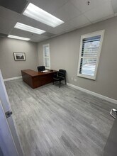 12189 7th St, Yucaipa, CA à louer Photo intérieure– Image 2 sur 2