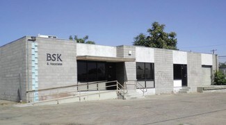 Plus de détails pour 117 V St, Bakersfield, CA - Industriel/Logistique à louer