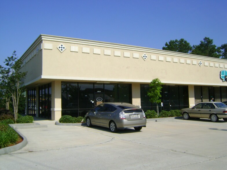 2132 E Gause Blvd, Slidell, LA à louer - Photo de l’immeuble – Image 2 sur 3