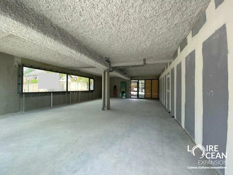 Local commercial dans Sainte-Luce-sur-Loire à vendre - Photo intérieure – Image 2 sur 2