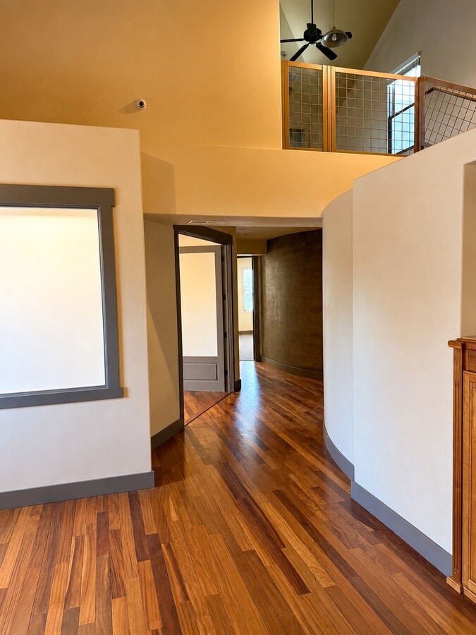 1030 Seminary St, Napa, CA 94559 - Lot C - - Photo intérieure - Image 2 of 10
