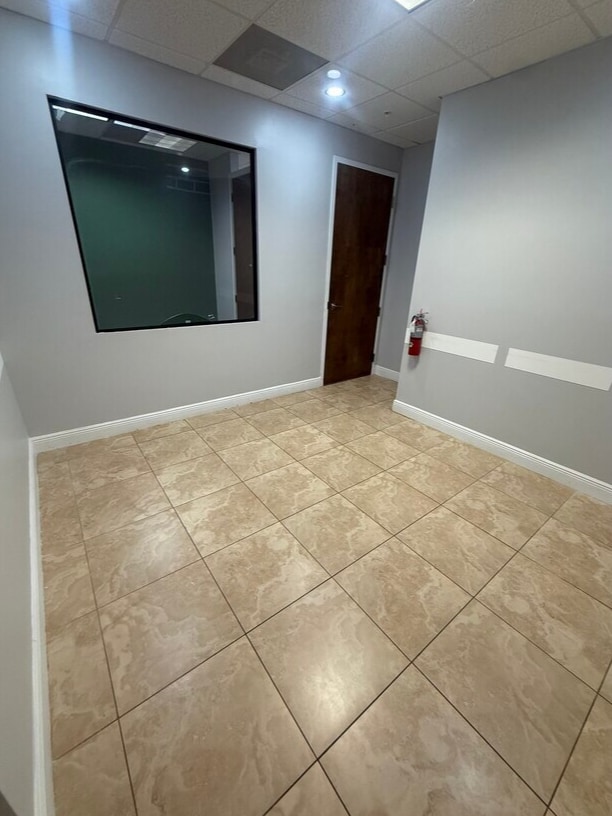 14125 NW 80th Ave, Miami Lakes, FL à louer Photo de l’immeuble– Image 1 sur 18